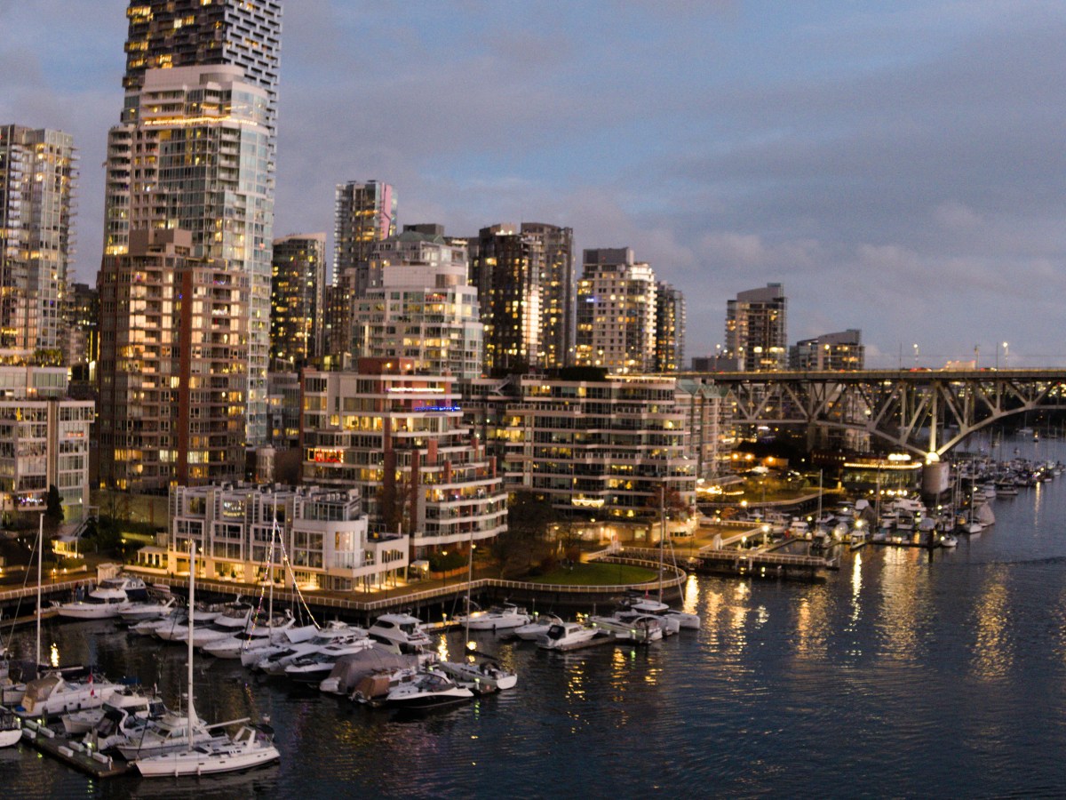 vancouver: elsje point, kitsilano & burrard&nbsp;bridge